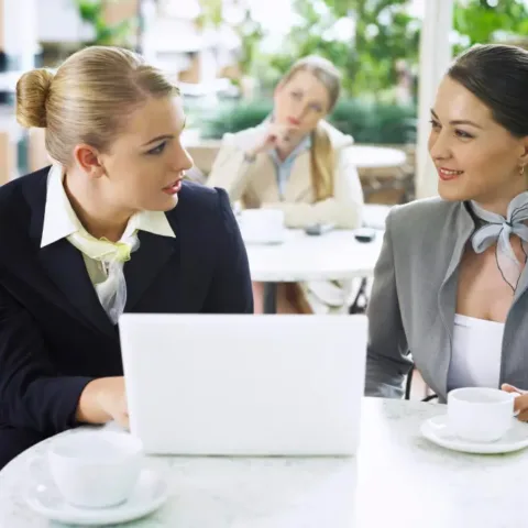 Networking Opportunities in the J1 Hospitality Program You Can’t Miss 1