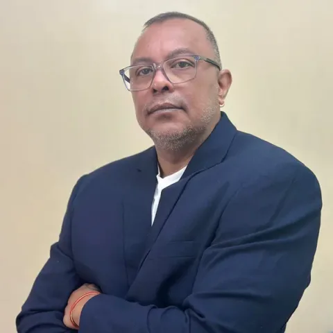 Mr Gerald Arnaud Bavajee